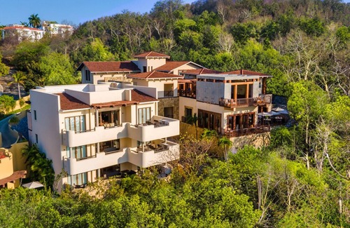 Santa Maria Huatulco Resort | Celeste Beach Residences Huatulco Curamoria Collection