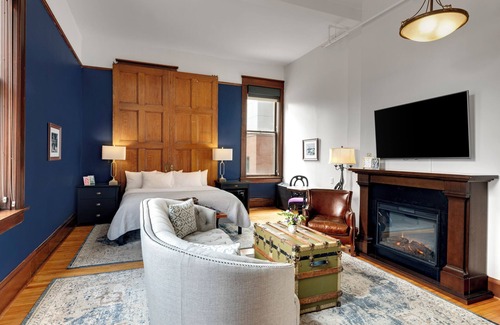 Downtown St. Paul Hotel | Celeste of St Paul