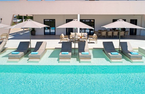 Mathes Villa | Celestial Luxury Villa Private Pool & Jaccuzzi