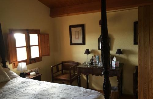 Santa Maria d'Olo House | Celler Colltor