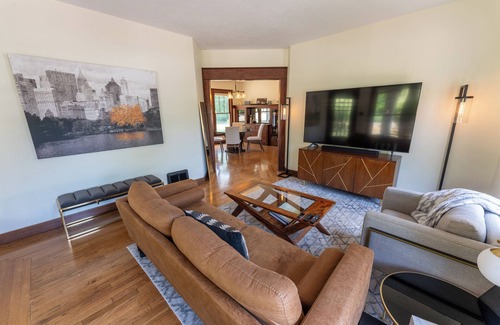 Fruitport House | Centrally located remodeled craftsmen home between Muskegon and Grand Haven.