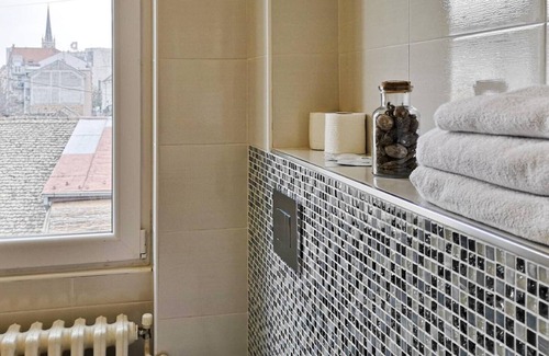 Novi Sad Apartment | Central 2 Bedroom Apartment 84 sq m with Private Parking