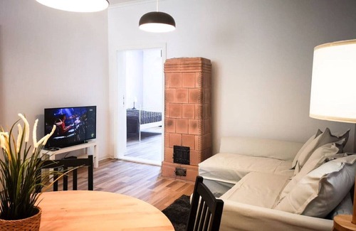 Novi Sad Apartment | Central 2 Bedroom Suite 64 sq m in 5 Minutes Walk to Main Square