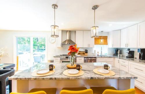 East Sandwich House | Central A C Home Office & Gym EV Charger
