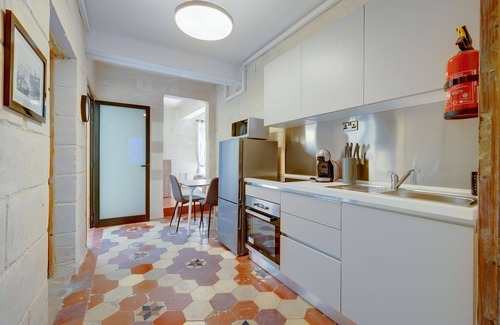 Valletta Apartment | Central and Cosy 2BR Apartment in Valletta