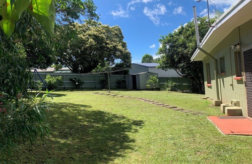 Atherton House | Central and Tidy 3 Bedroom house - Pet Friendly!