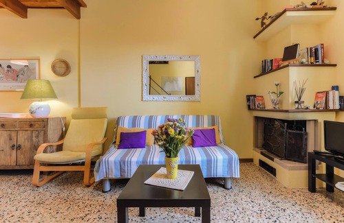 Alghero City Centre Apartment | Central Apartment "Alghero San Francesco" with A/C & Wi-Fi