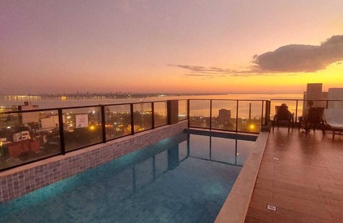 Encarnacion Apartment | Central apartment with pool near the beach in San Jose