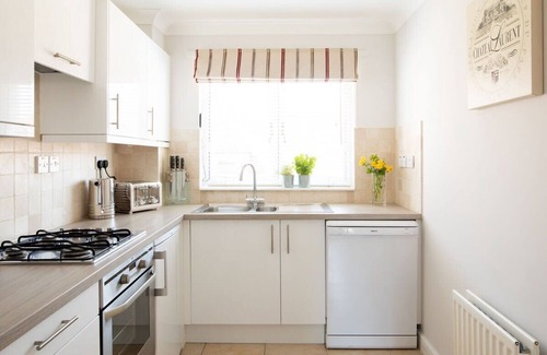 Chichester House | Central Chichester 3bd Mews House For Up To 6!