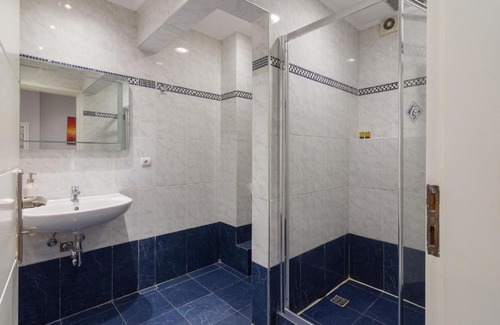 Mets Apartment | Central & Cozy Apartment In Athens 1B