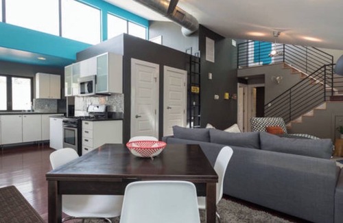 Rosewood House | Central East Austin Boutique Large Groups (1 of 2 homes - Casa Moderna 2)