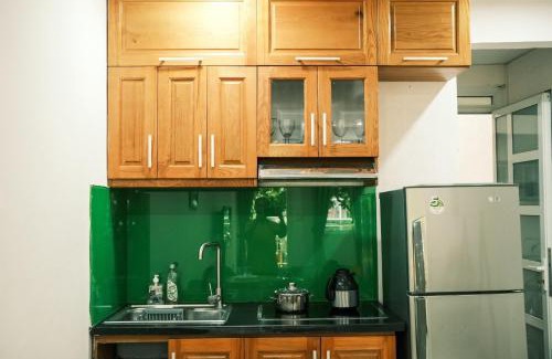 Hang Buom House | Central entire house in Hanoi beer street