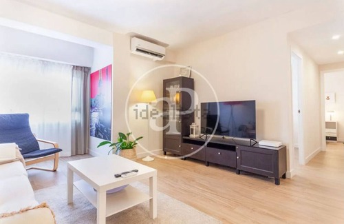 Arrancapins Apartment | Central family apartment in Valencia, in front of Joaquin Sorolla Ave Station