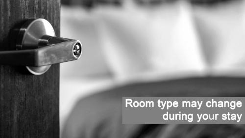 Trapani City Centre Hotel | Central Gallery Rooms- Palazzo D'Ali' Staiti XIX
