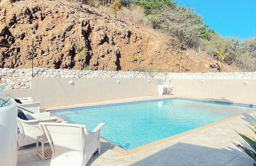 Brievengat Apartment | Central located apartment complex with pool and beautiful view over Willemstad