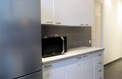 Musicians Quarter Apartment | Central Luxury On Prestigious Bd Victor.hugo (2min Walk Pedestrian Zone & Beach)