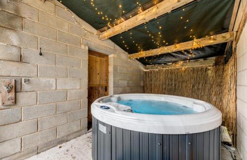 Malham House | Central Malham Wellbeing Escape, 5-bed house with yoga studio