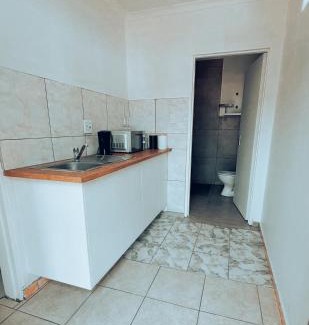 Windhoek West Apartment | Central Nomad Apartment