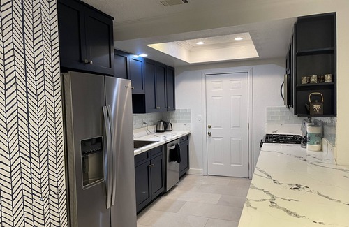 Chino House | Central of LA 7beds 2bathroom single level home