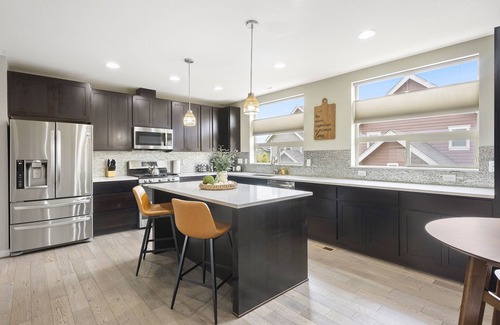 Northfield House | Central Park 2BR–Minutes to DIA & RTD-Summer Open