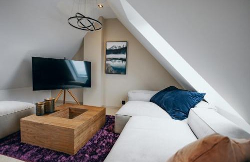 Sandviken Apartment | Central Penthouse - Luxurious with fjord views
