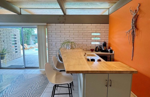 Central Scottsdale House | Central Scottsdale Modern Midcentury Frank Lloyd Wright Inspired with Pool