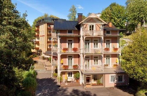 Gmain Apartment | Central, spacious apartment 62 sqm for 1-4 persons 2 sep. Bedrooms