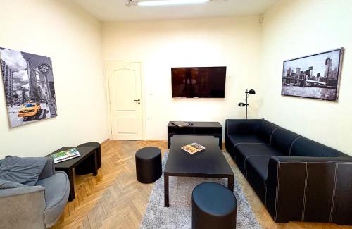 Sofia City Center Apartment | Central spacious 3BD 2BA apartment