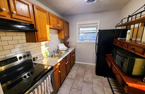 Lexington Apartment | Central Stay! Near UK/Downtown/Campus.