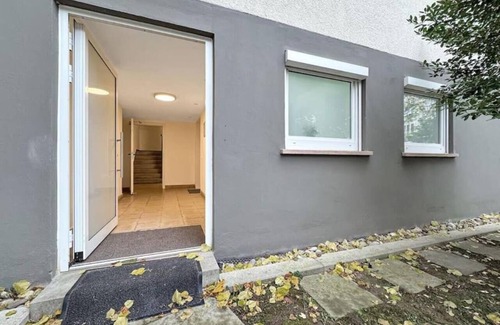 Diemershalde Apartment | Central Stuttgart Apt - Sleeps 8