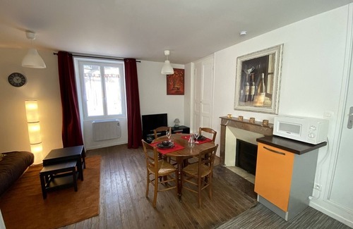 La Roche-Posay Apartment | Central T2 in La Roche-Posay: Free Parking, WiFi, Laundry Access
