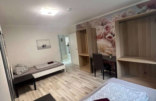 Eicken Apartment | Centrally located apartment in Mönchengladbach with W-Lan