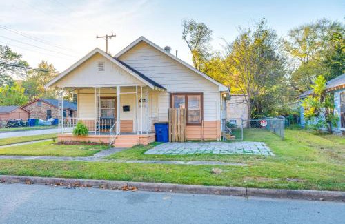 North Little Rock Apartment | Centrally Located North Little Rock Studio with Yard
