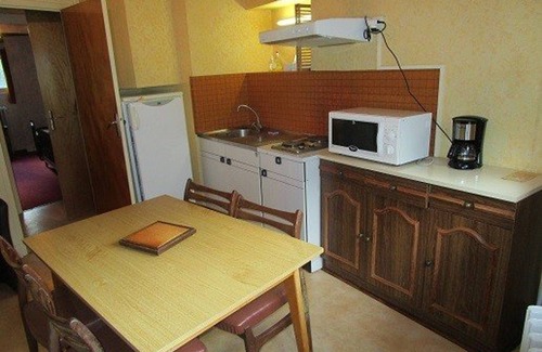 Cauterets Apartment | Centrally Located 2BR Apt with Free WiFi, Near Ski Lifts and Thermal Baths