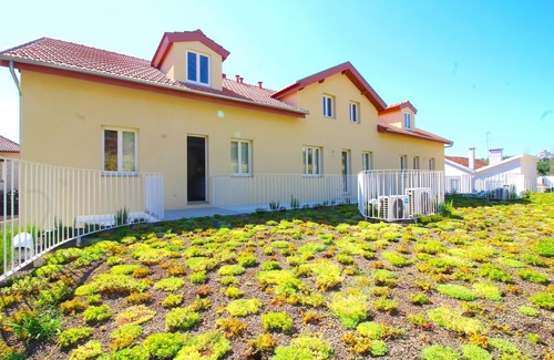 Guimaraes Apartment | Centrally located 4 bedroom apartment - Simply perfect for your family vacation.