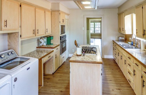Abilene House | Centrally Located Abilene Abode: 2 Mi to Downtown!