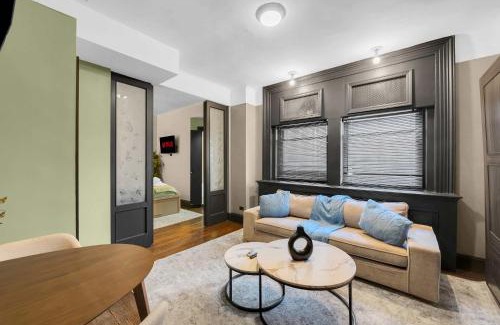 Central New York City Apartment | Centrally Located APT in NYC Walk to Time Square