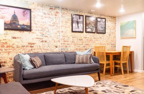 Bloomingdale Apartment | Centrally Located DC Apt Bloomingdale