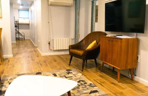 Bloomingdale Apartment | Centrally Located DC Apt Bloomingdale