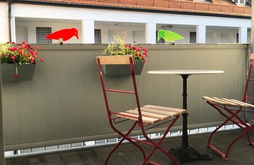 City Centre Regensburg Apartment | Centrally located maisonette apartment (25 sqm) with underfloor heating and balcony