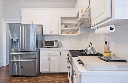 Summerville House | Centrally Located Updated Historic Home!