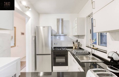Paceville Apartment | Centre APT in St Julians/PV with spacious living