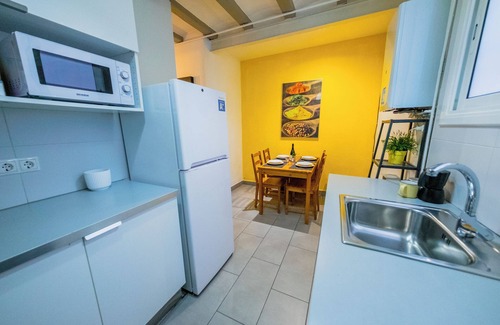 el Camp d'en Grassot i Gracia Nova Apartment | Centric 2 bedroom apartment in Gracia.