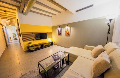 el Camp d'en Grassot i Gracia Nova Apartment | Centric 2 bedroom apartment in Gracia.