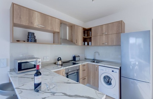 Msida Apartment | Centric and Modern Penthouse close to Amenities