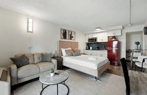 St. Johns Apartment | Centro Flats 554 I Comfy and Spacious Studio