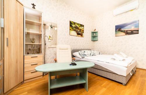 Heviz Apartment | Centrum Apartman II.