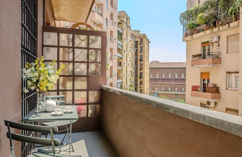 Acquabella Apartment | Ceradini Apartment with Balcony R&R