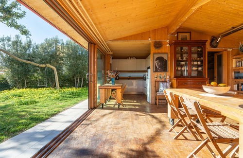 Su Forti House | Ceramic House by Interhome