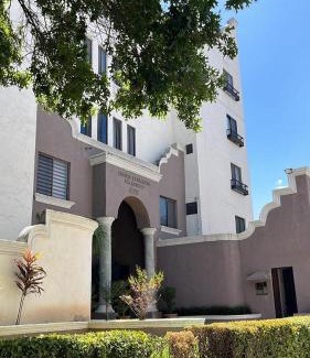 Monterrey House | Cerca de todo en San Jerónimo